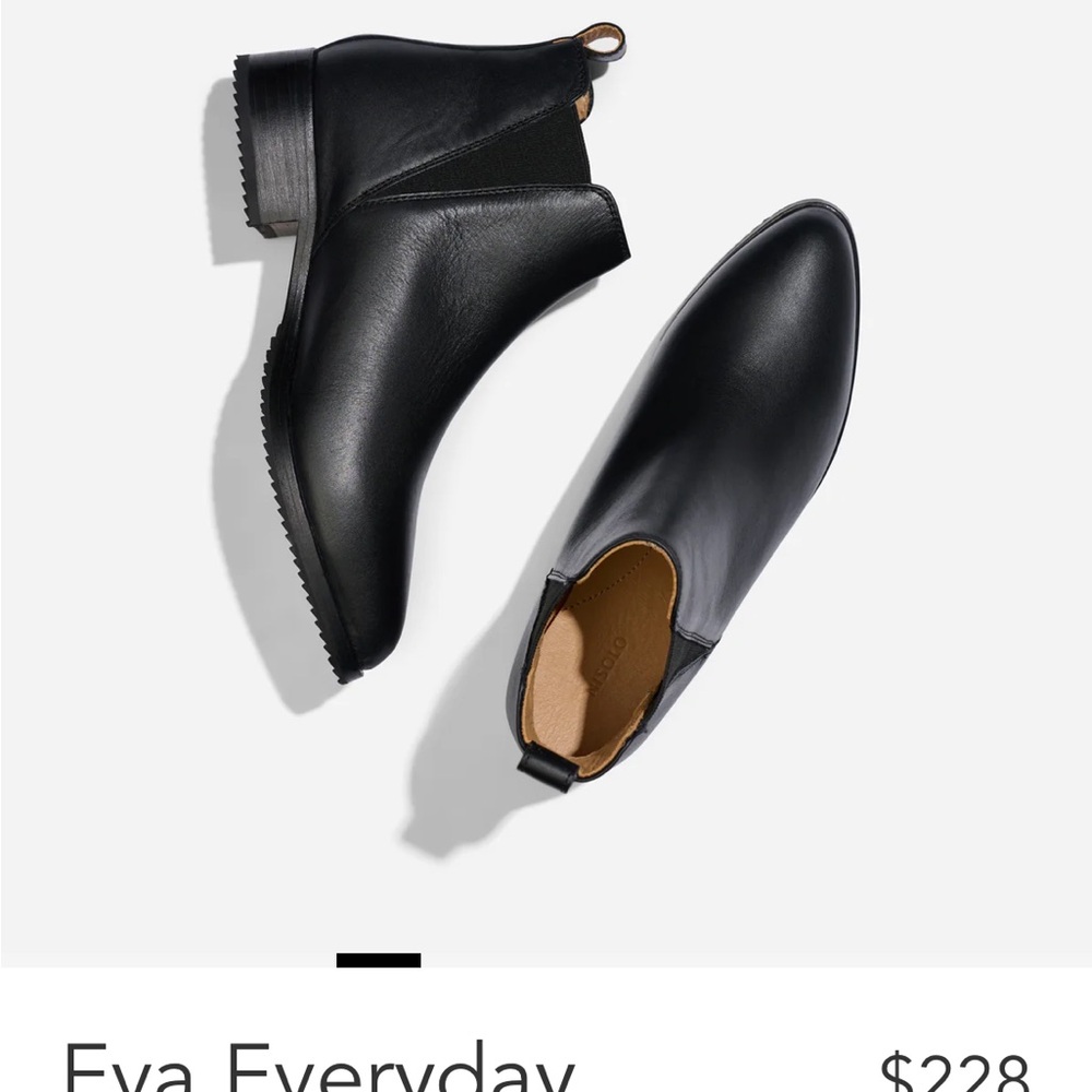 Nisolo Black Ankle Boots